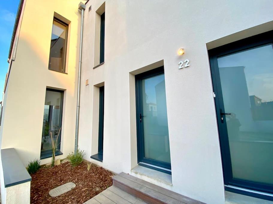 Apartment Magnifique T2 Neuf, Proche Gare, Parking Facile Vannes