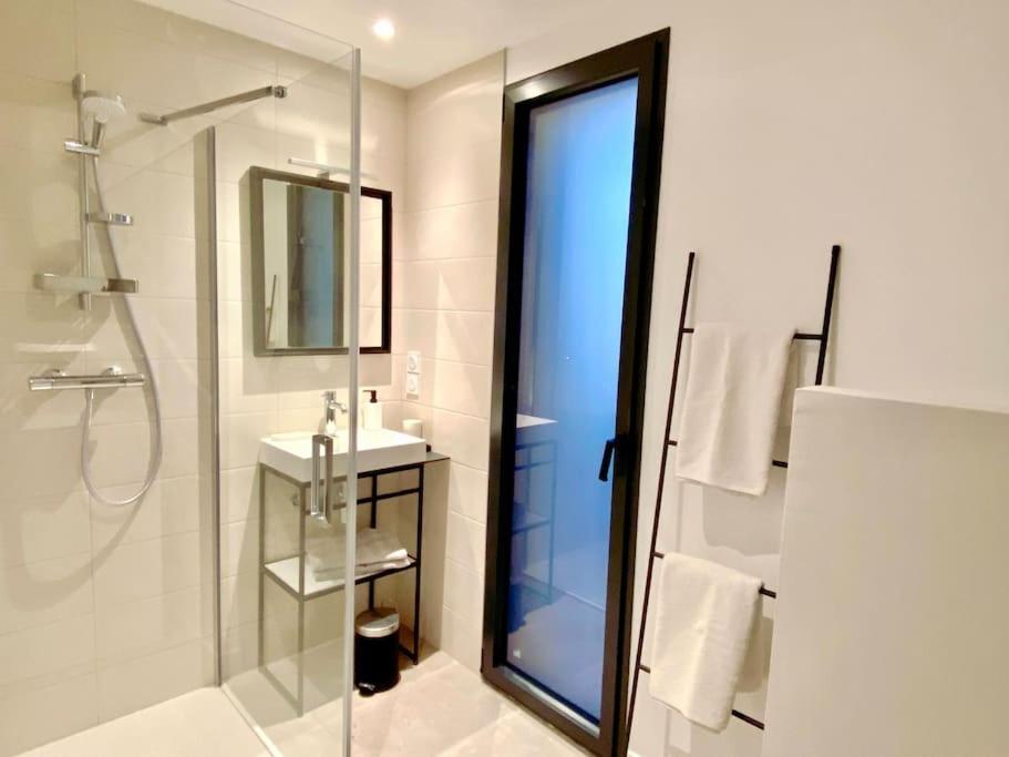 Magnifique T2 Neuf, Proche Gare, Parking Facile Apartment